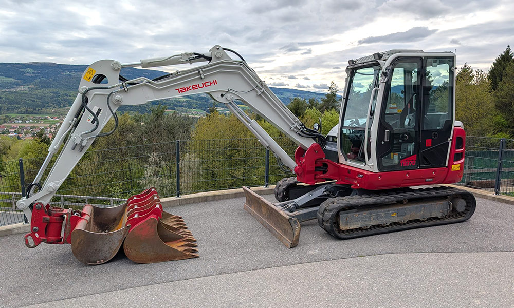 Takeuchi TB 370 - Bild 2